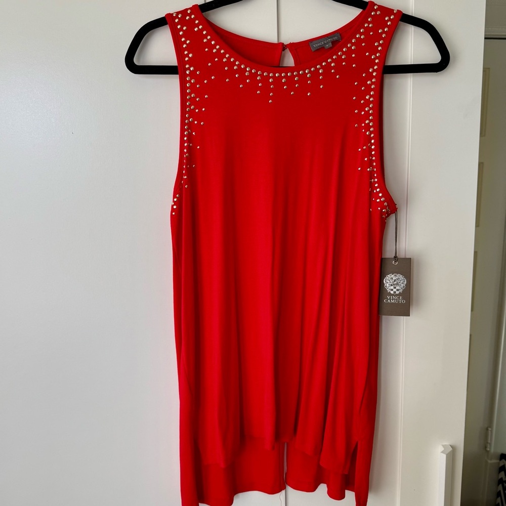 NEW ✨Vince Camuto | Cherry Red Top